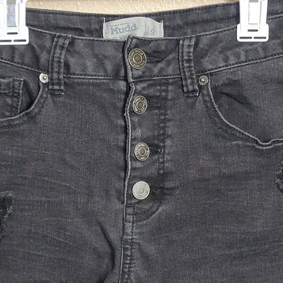 Mudd Mom Shorts black Size 9 Cutoff Distressed High Rise Shortie Jean Raw Hem - Picture 5 of 9